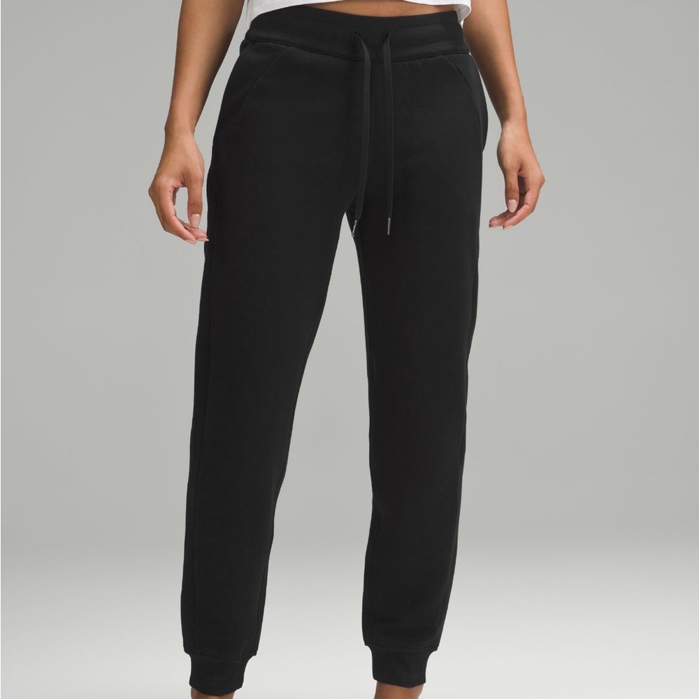 LULULEMON SCUBA JOGGERS